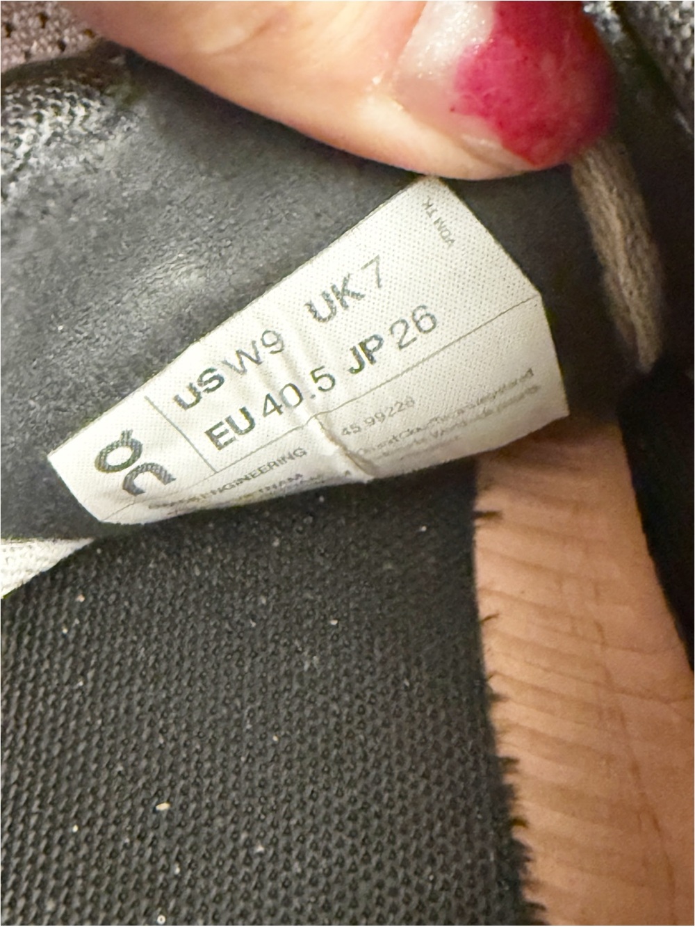 On Cloudflow women size 9W - Picture 9 of 9